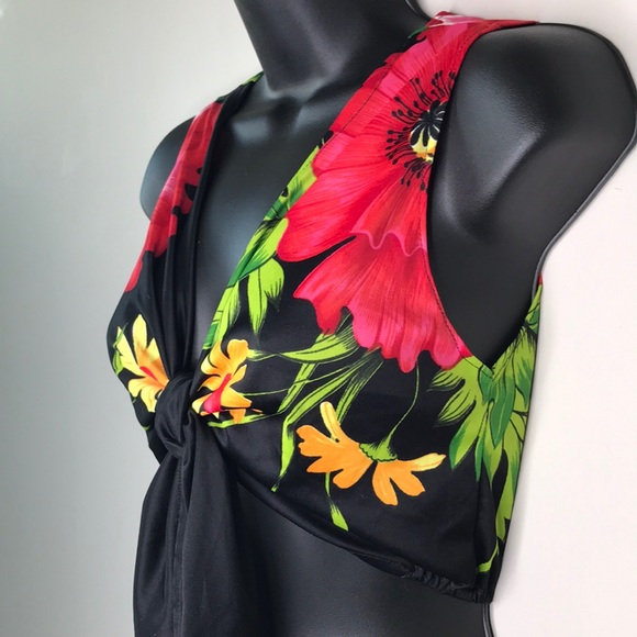 Custom Made Wrap Cropped Tank Top - Picture 10 of 14